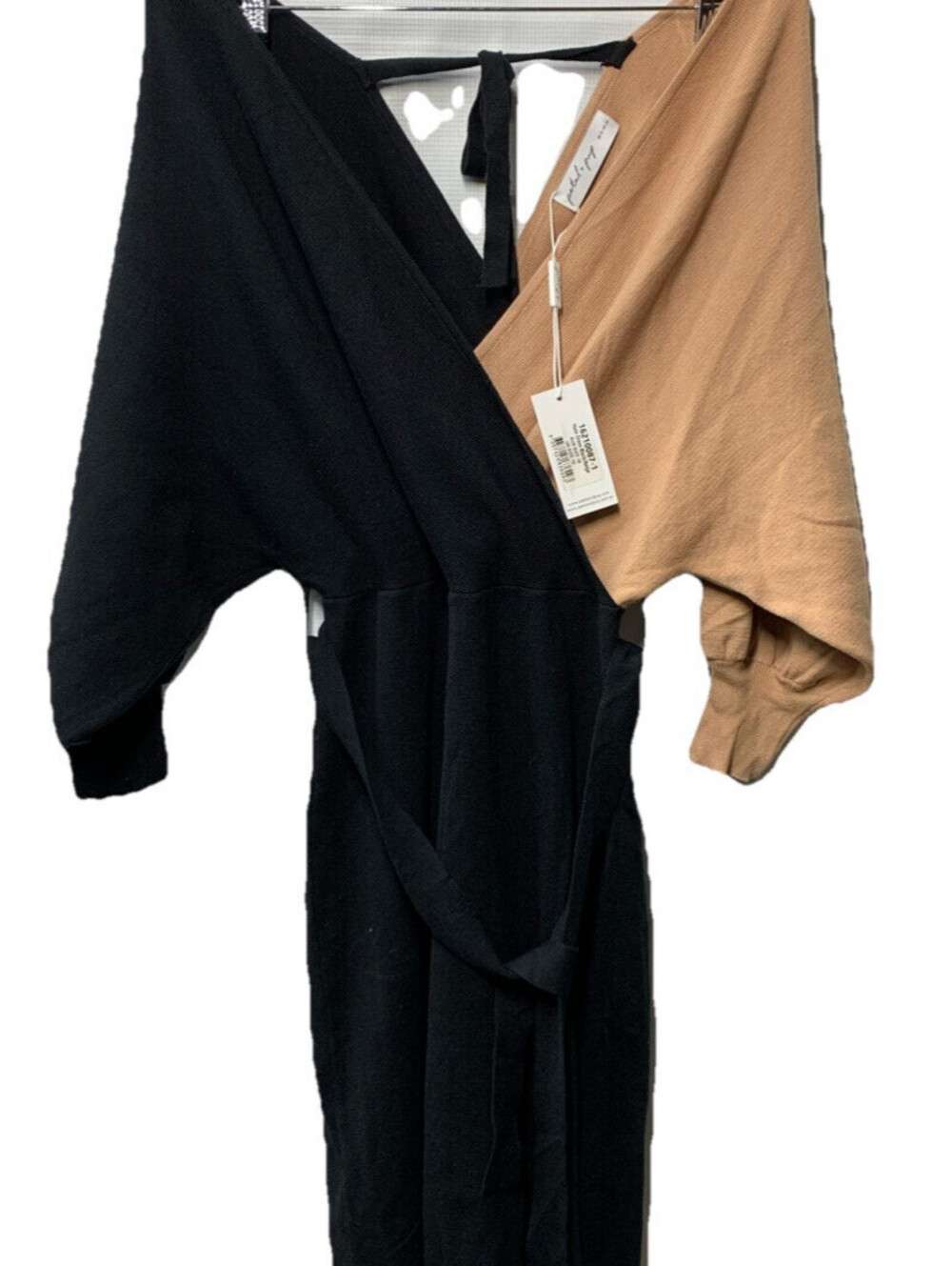 Petal & Pup Womens Nate Dress Evening Date Night V-neck Wide Long Sleeve Size 12
